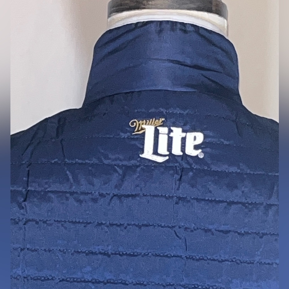 KC Royals Vest w/Miller Light Logo - Picture 6 of 8